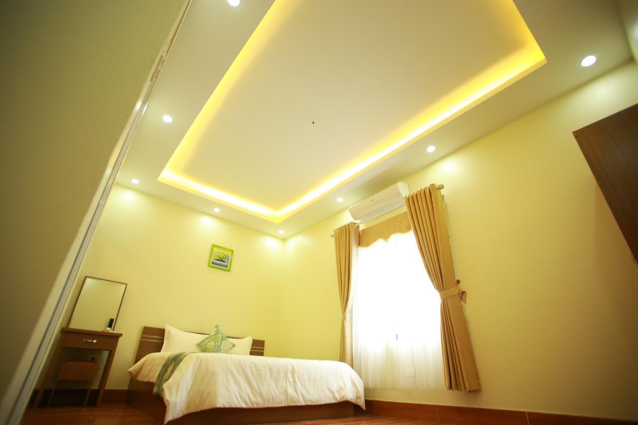 Family Airport Hotel Thach Loi Exterior photo
